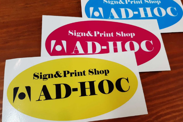 屋外対応ステッカー